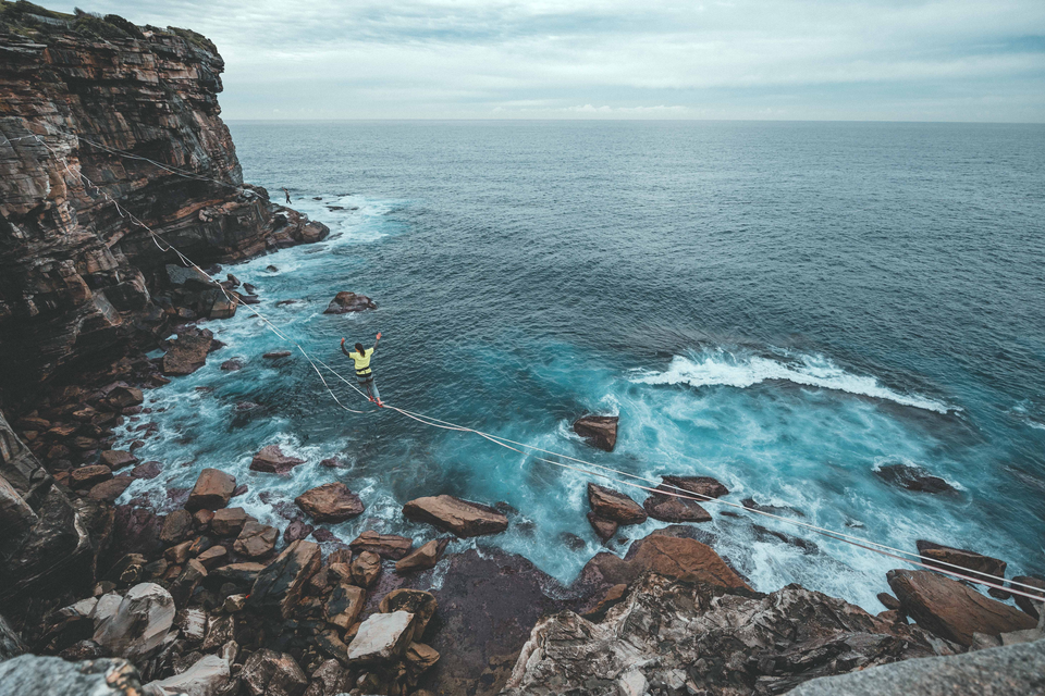 Slackline, um novo esporte que trabalha o equilíbrio